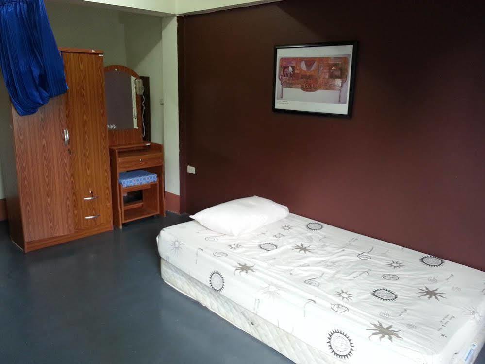 Pearl Beach Holiday Apartments Koh Chang Buitenkant foto